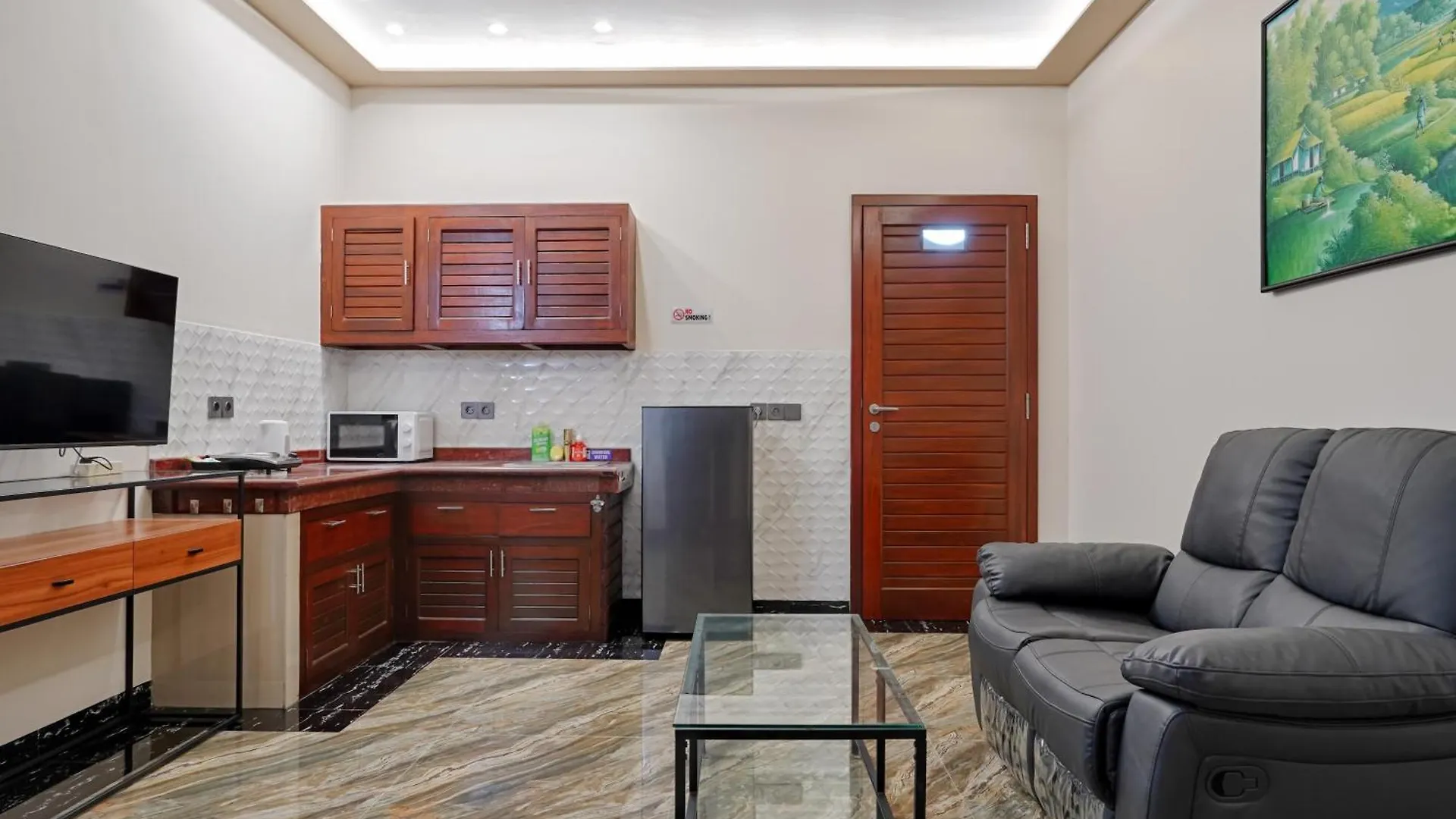 Homestay Kyara Villa Apartments Canggu  Indonesia